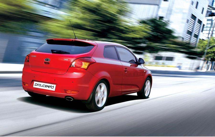  Kia pro_cee&rsquo;d 2007 года  (EU) (фото 5 из 6)
